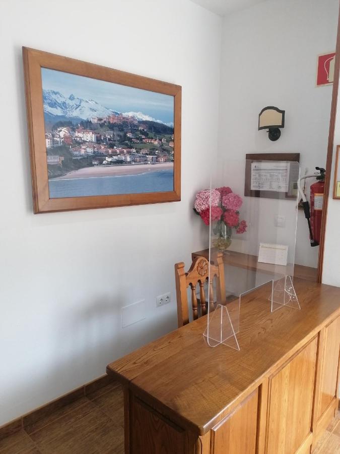Pension Villa ** كوميلاس المظهر الخارجي الصورة