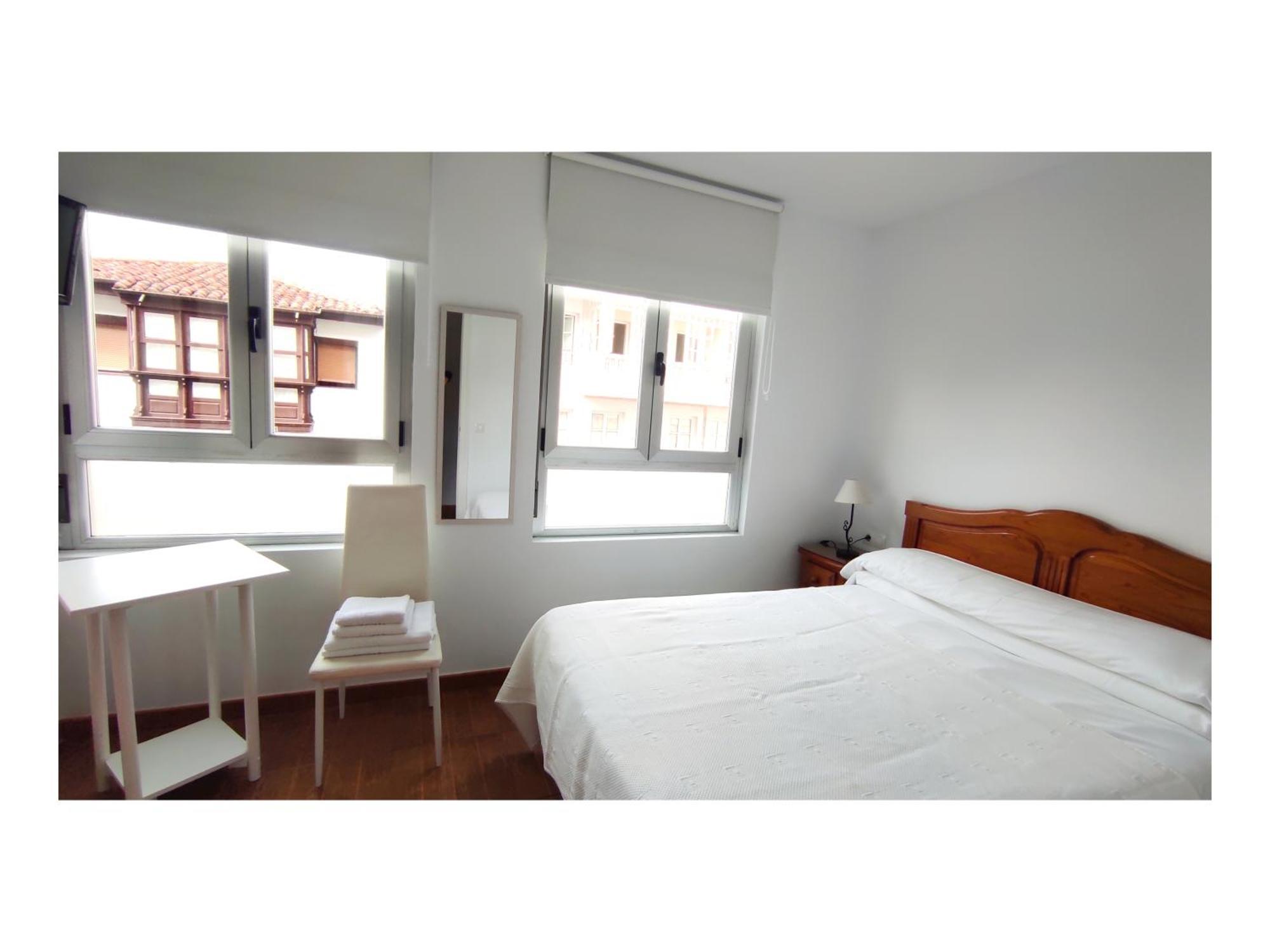Pension Villa ** كوميلاس المظهر الخارجي الصورة