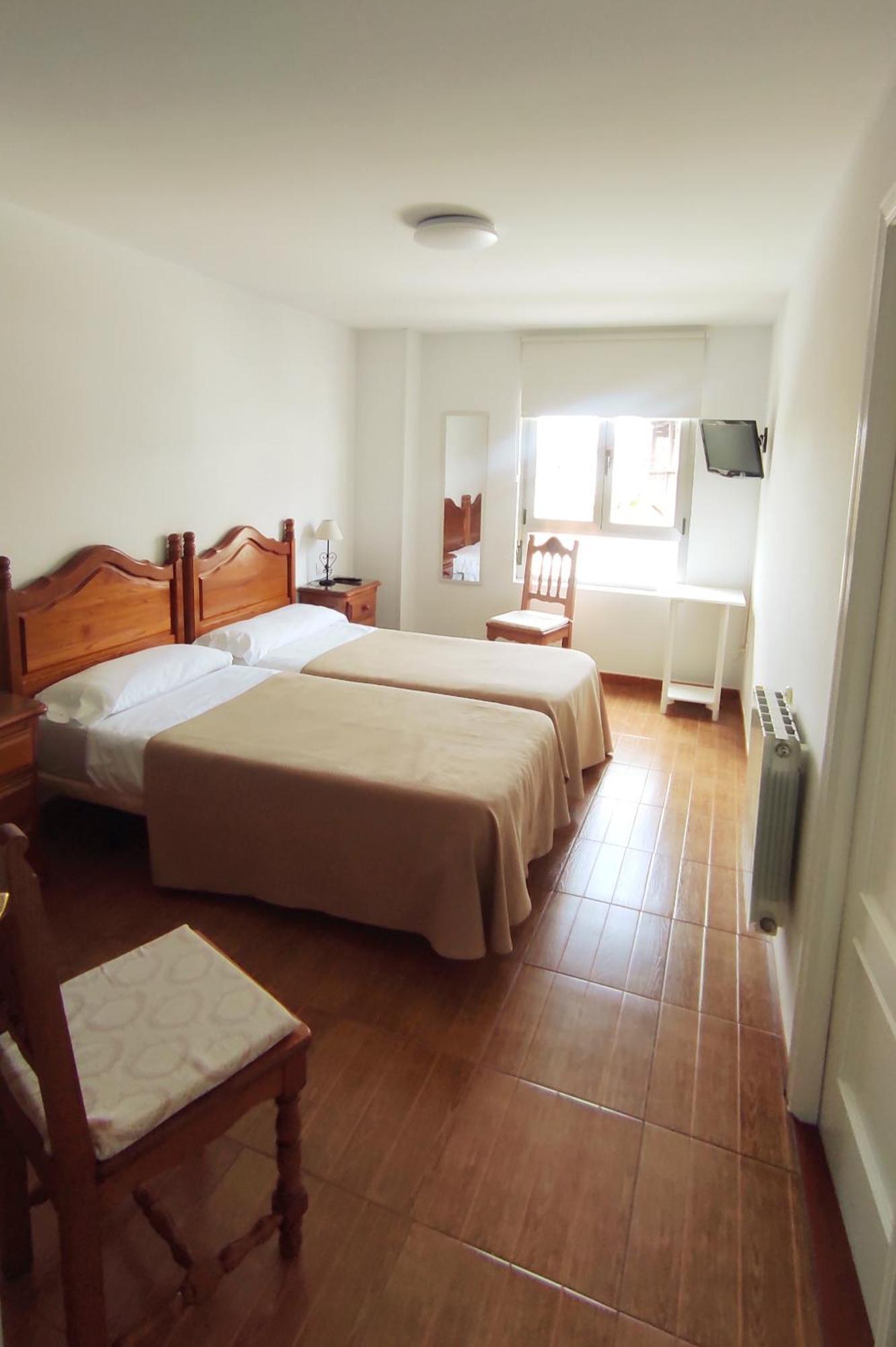 Pension Villa ** كوميلاس المظهر الخارجي الصورة